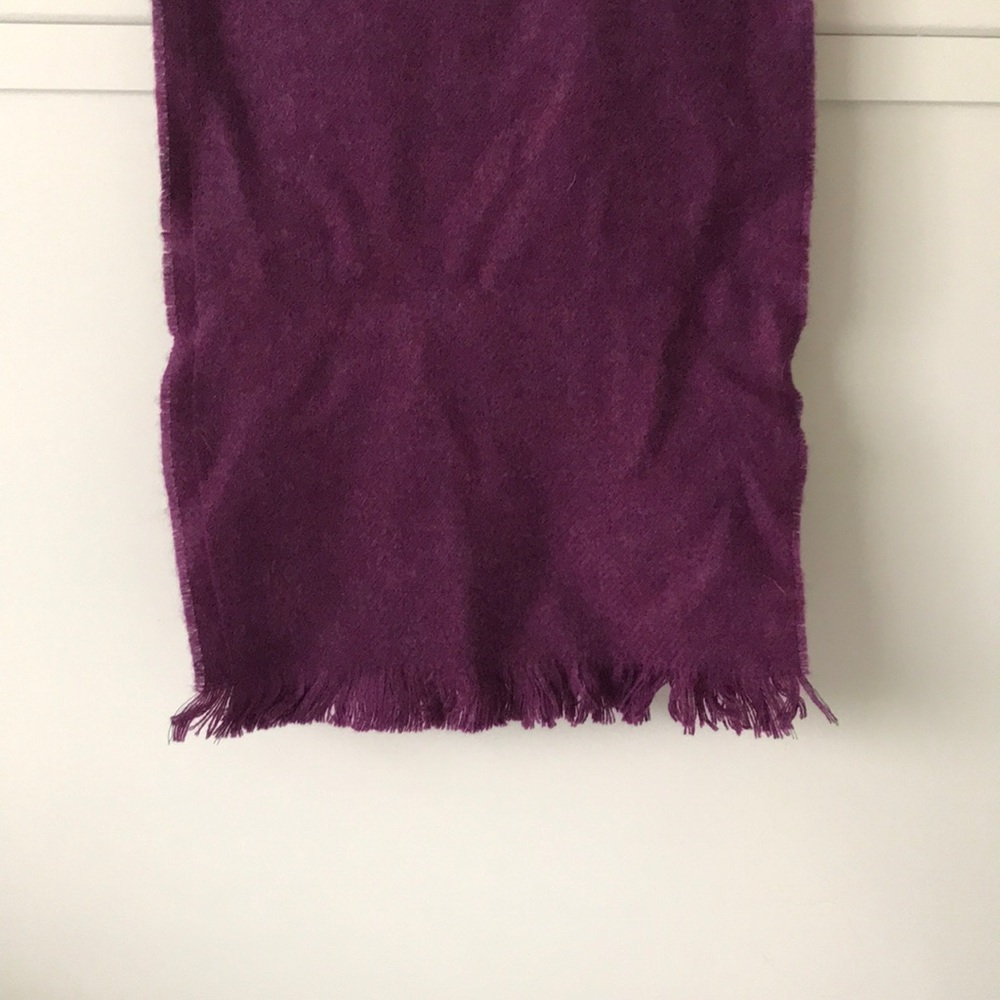 100% Lambswool Purple Scarf